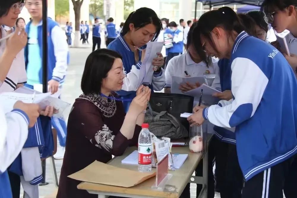 提炼优质校项目建设经验_优质学校建设的实践与思考_优秀学校经验介绍