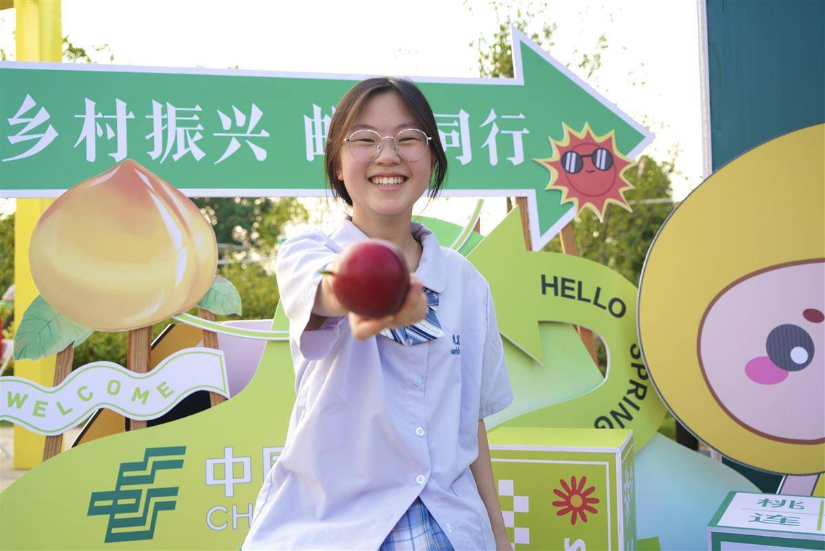 湖北水蜜桃几月份成熟_水蜜桃种植基地大丰收_湖北水蜜桃致富经