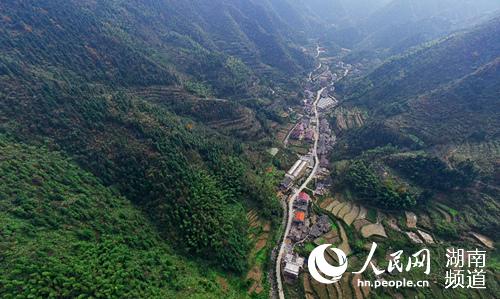 湖南新邵小河村找对致富路 助力乡村振兴