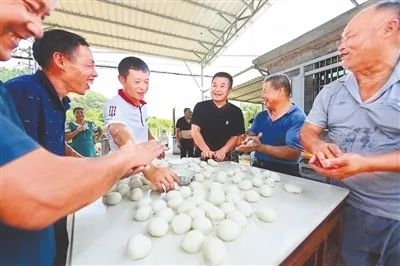 江西农村养殖扶贫项目_江西农村养殖致富门路_江西农村养殖致富