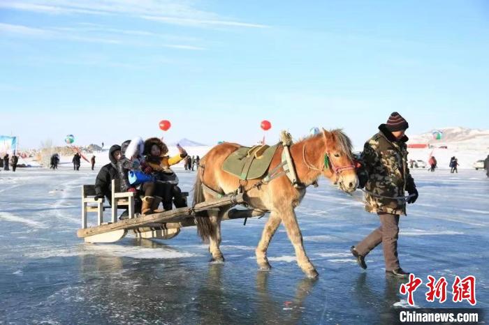 图为兴安盟冬季旅游活动。　兴安盟委宣传部供图