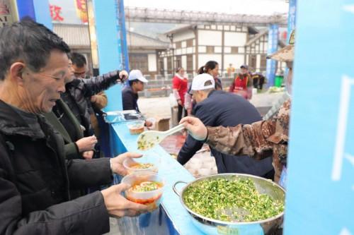 致富经肉羊养殖视频_致富经羊肉汤视频全集_致富经养羊视频全集