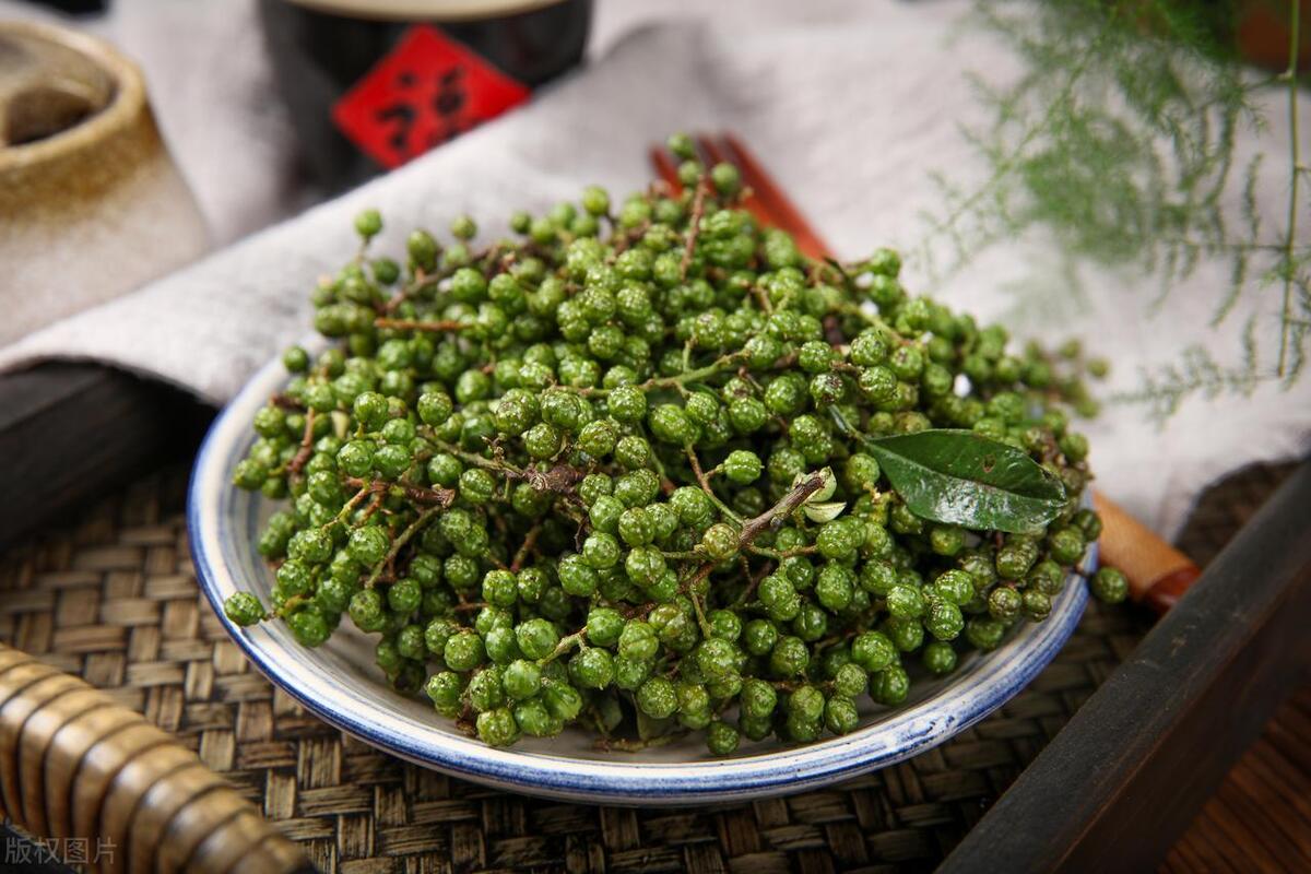 种植花椒的真实利润_致富经栏日视频种花椒视频_花椒种植技术视频